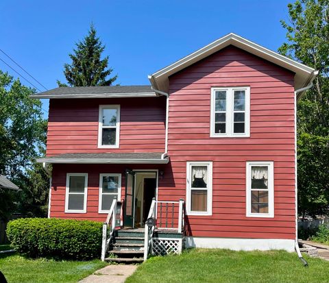 Photo of 119 N 2nd Street, Evansville, WI 53536 (MLS # 2013582)