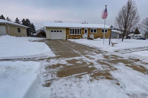 Photo of 269 Kierstead Lane, Oregon, WI 53575 (MLS # 2013822)