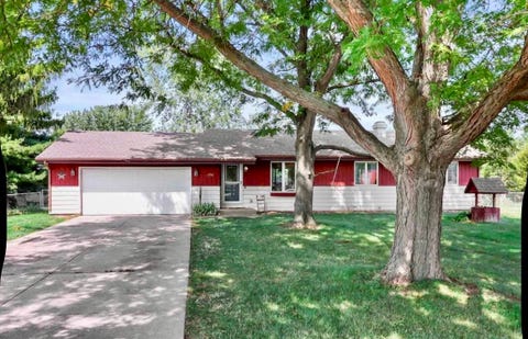 Photo of 4710 W Greenfield Road, Janesville, WI 53548 (MLS # 2030348)