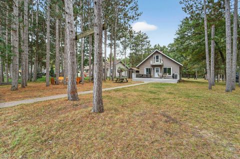 Tiny photo for 845 Kings Way, Nekoosa, WI 54457 (MLS # 2009765)