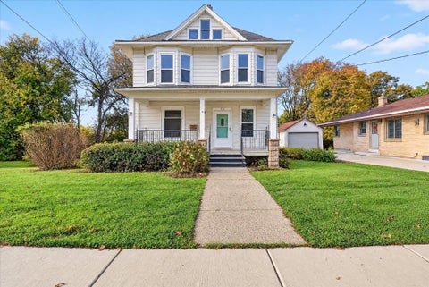Photo of 720 S Main Street, Janesville, WI 53545 (MLS # 2035074)
