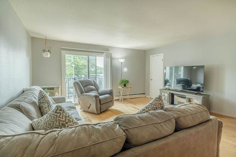 Photo of 2420 INDEPENDENCE Lane 212 #212, Madison, WI 53704 (MLS # 2006134)