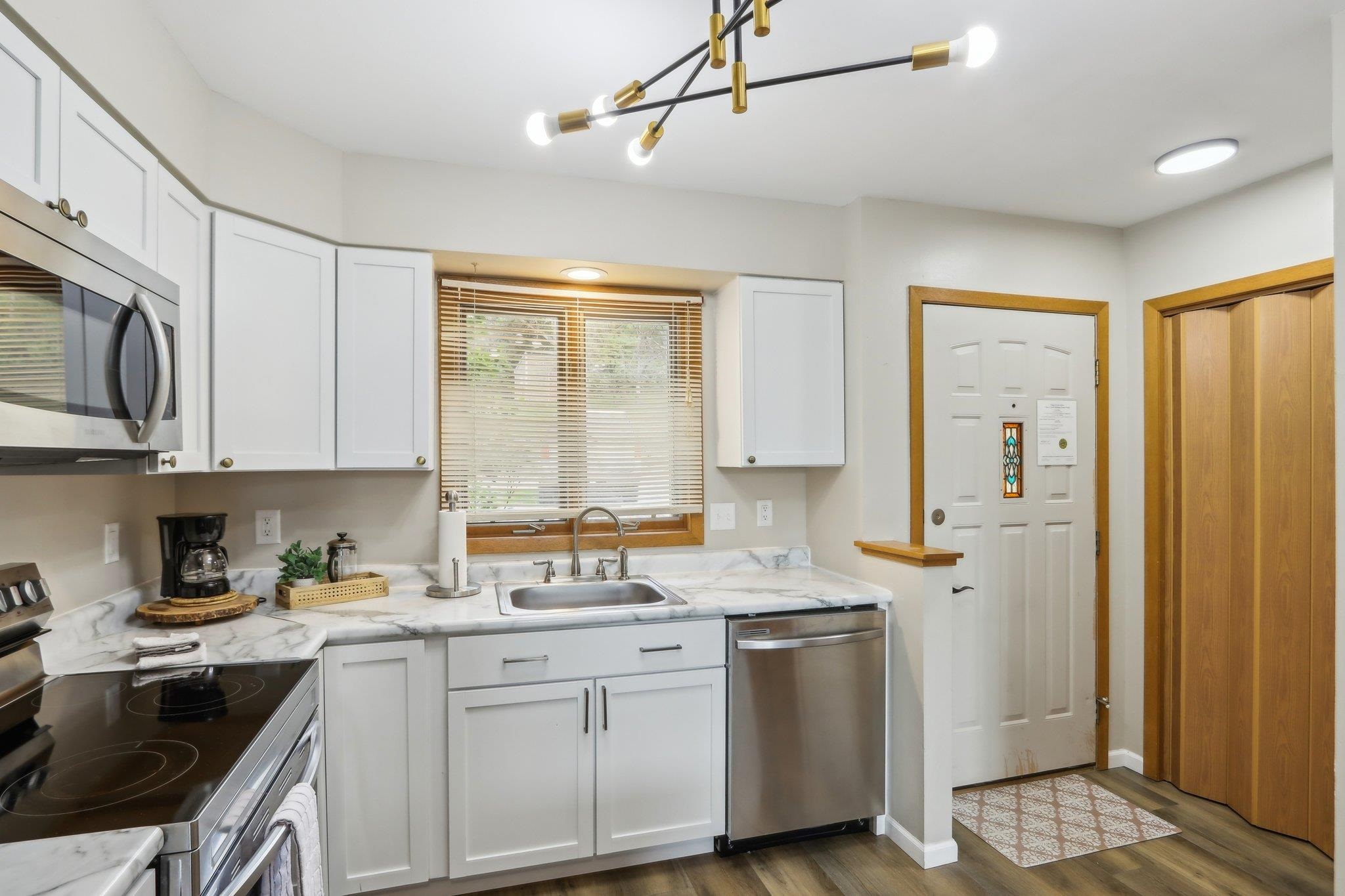 Wisconsin Dells, Wisconsin 53965, United States, 2 Bedrooms Bedrooms, ,2 BathroomsBathrooms,Residential,Active,135265