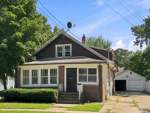Photo of 1329 Yates Avenue, Beloit, WI 53511 (MLS # 2031197)