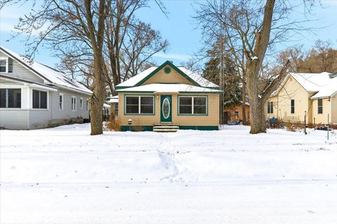 Photo of 349 S Linden Street, Adams, WI 53910 (MLS # 2014669)
