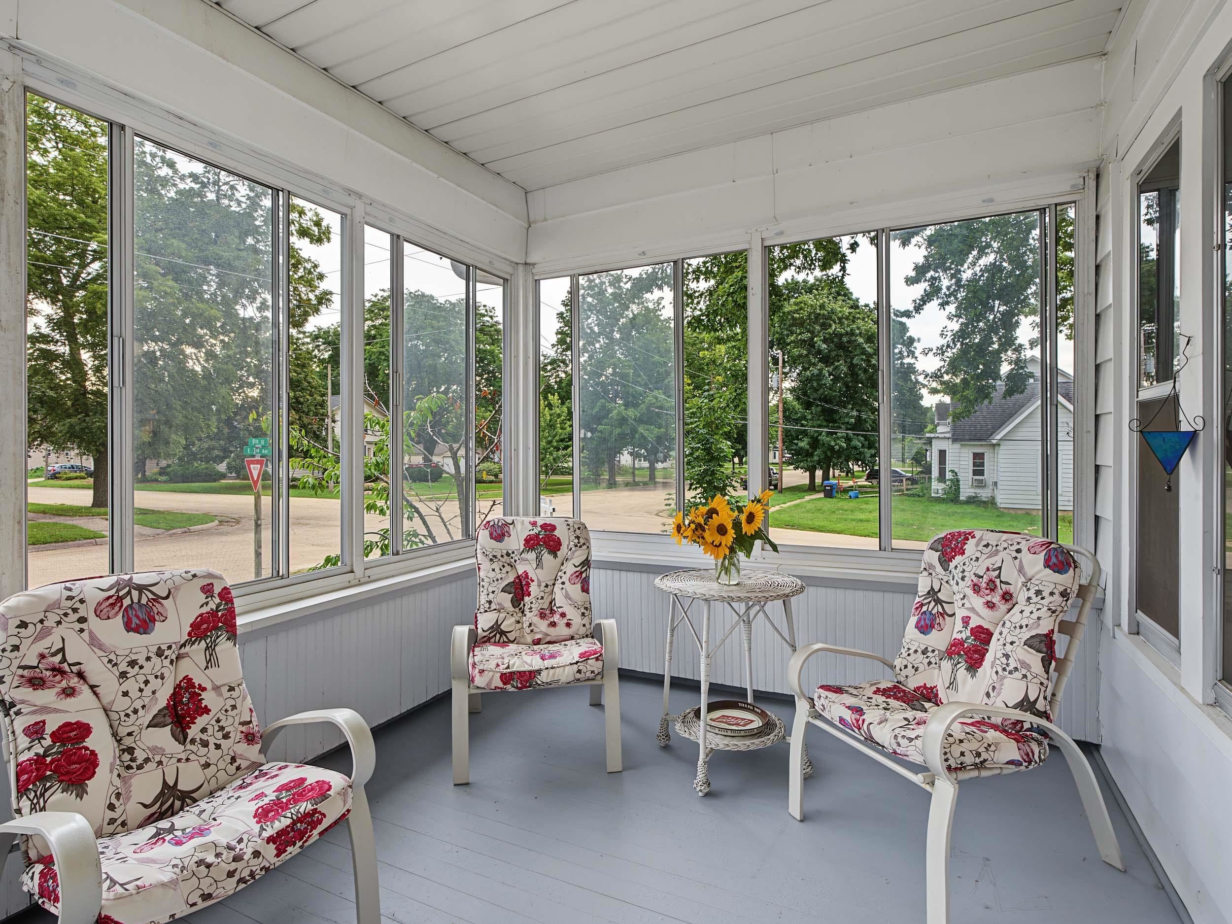 807 E 3rd Avenue - Photo 4