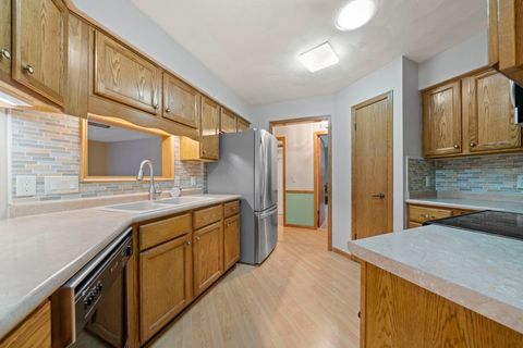 Tiny photo for 728 Nantucket Drive, Janesville, WI 53546 (MLS # 2012520)