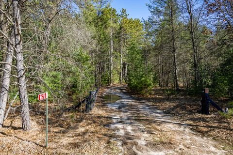 Photo of W6718 18th Street, Necedah, WI 54646 (MLS # 2020226)