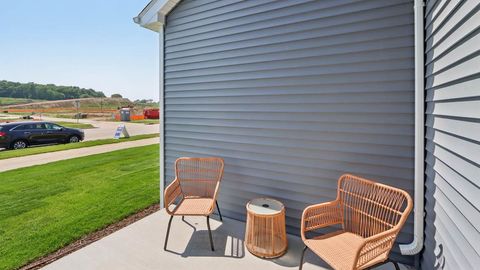 Tiny photo for 527 Trysil Aly N, Stoughton, WI 53589 (MLS # 2013007)