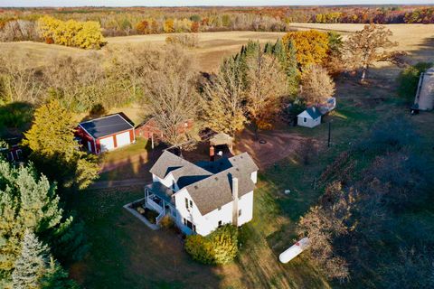 W1712 Deerborn Drive, Neshkoro, WI 54960 - #: 1989841