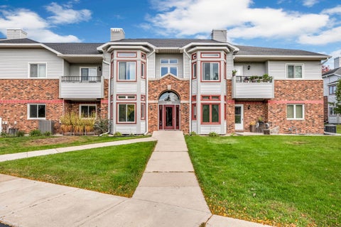 Photo of 2127 Luann Lane 6 #6, Madison, WI 53713 (MLS # 2034600)