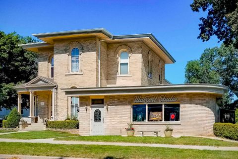 Photo of 229 N Ludington Street, Columbus, WI 53925 (MLS # 2021670)