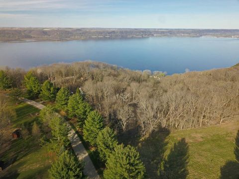 Photo of 14921 Eagle Ridge Road, Ferryville, WI 54628 (MLS # 2021275)