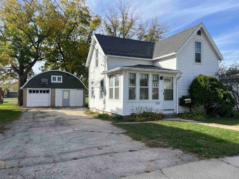 Photo of 534 N Lincoln Avenue, Beaver Dam, WI 53916 (MLS # 2034986)