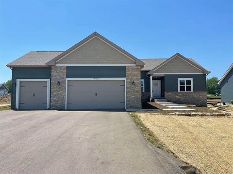 Photo of 412 Ridge Court, Orfordville, WI 53576 (MLS # 2012319)