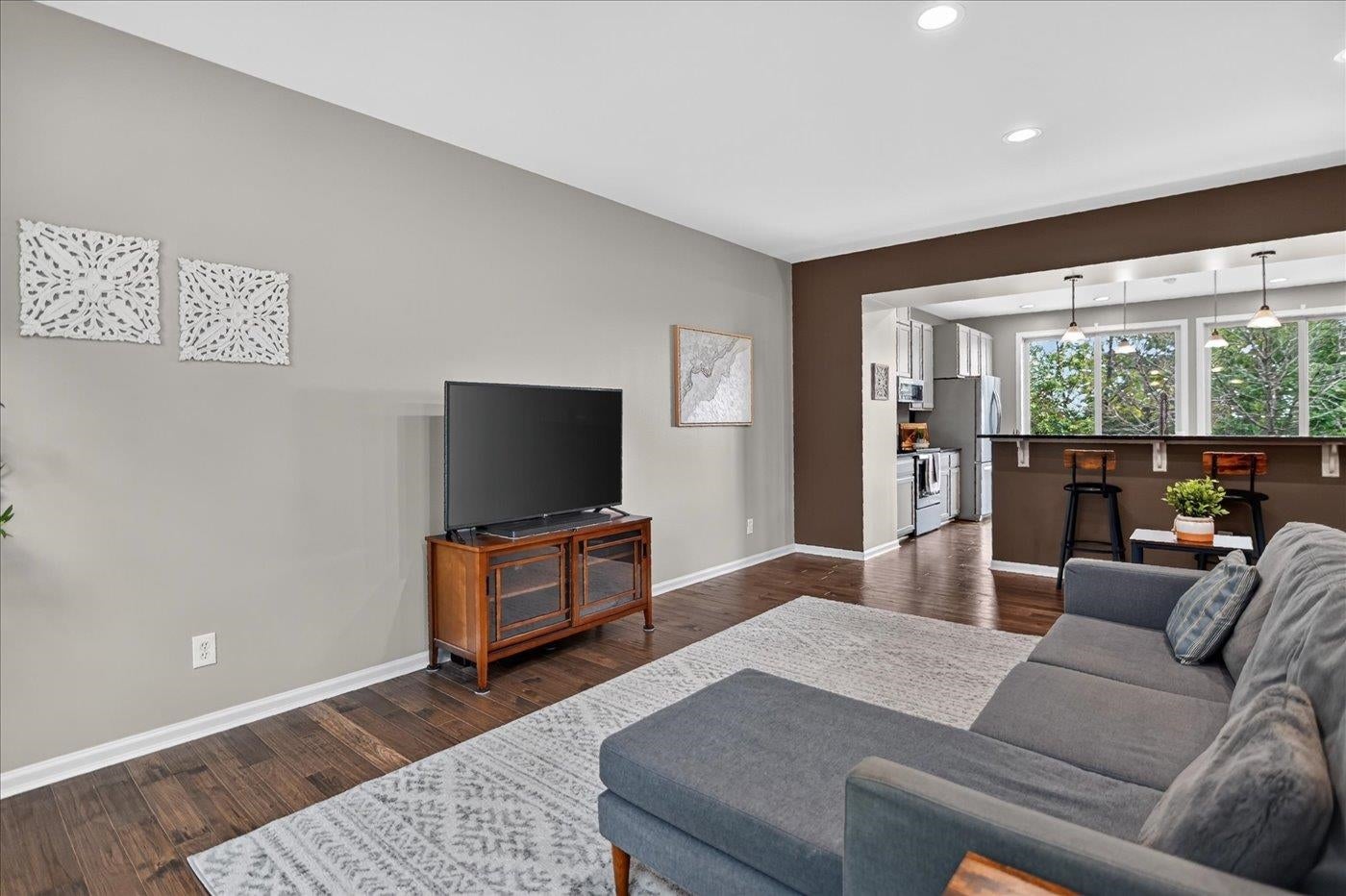 5926 Gemini Drive