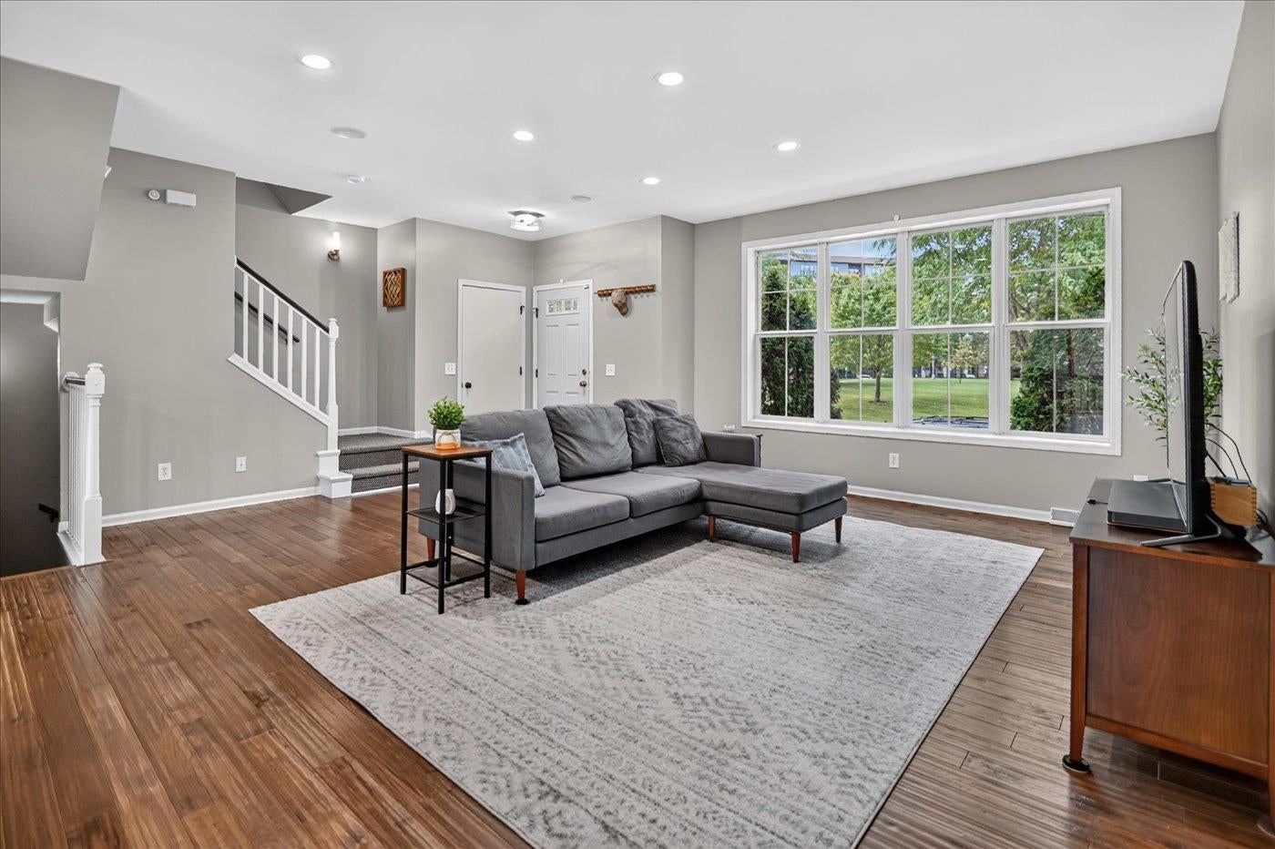 5926 Gemini Drive