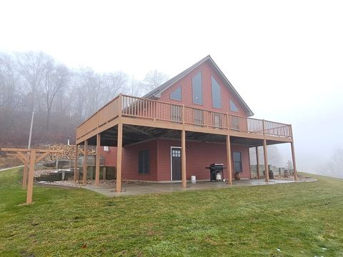 Photo of W8244 Rollins Road, Mauston, WI 53948 (MLS # 2014129)