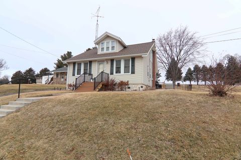 Photo of 134 Tennyson Street, Potosi, WI 53820 (MLS # 2017894)