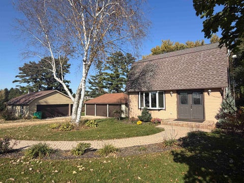 Photo of 5114 W Cemetery Road, Janesville, WI 53548 (MLS # 2035170)