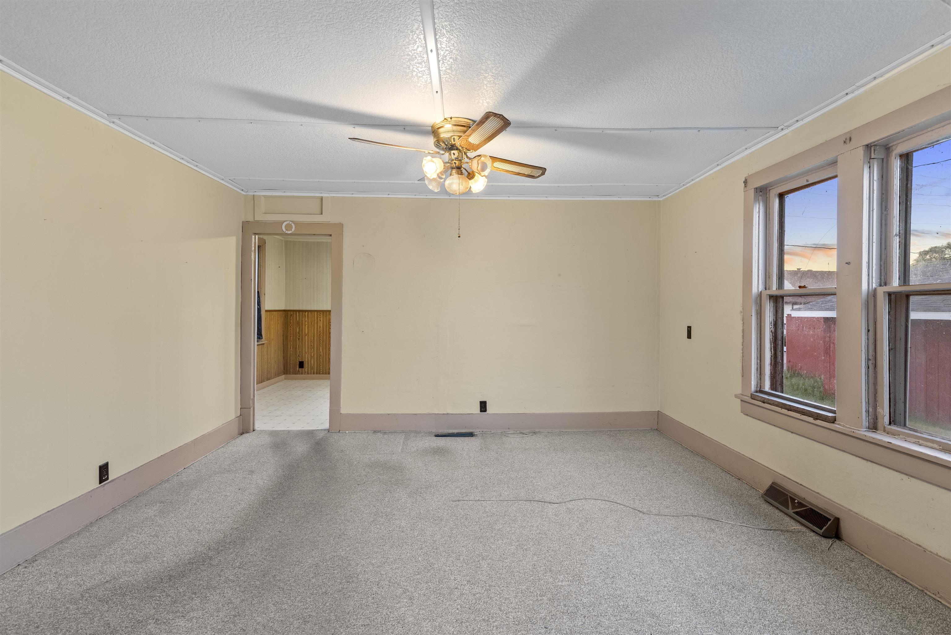 Stoddard, Wisconsin 54658, United States, 1 Bedroom Bedrooms, ,1 BathroomBathrooms,Residential,Active,217386