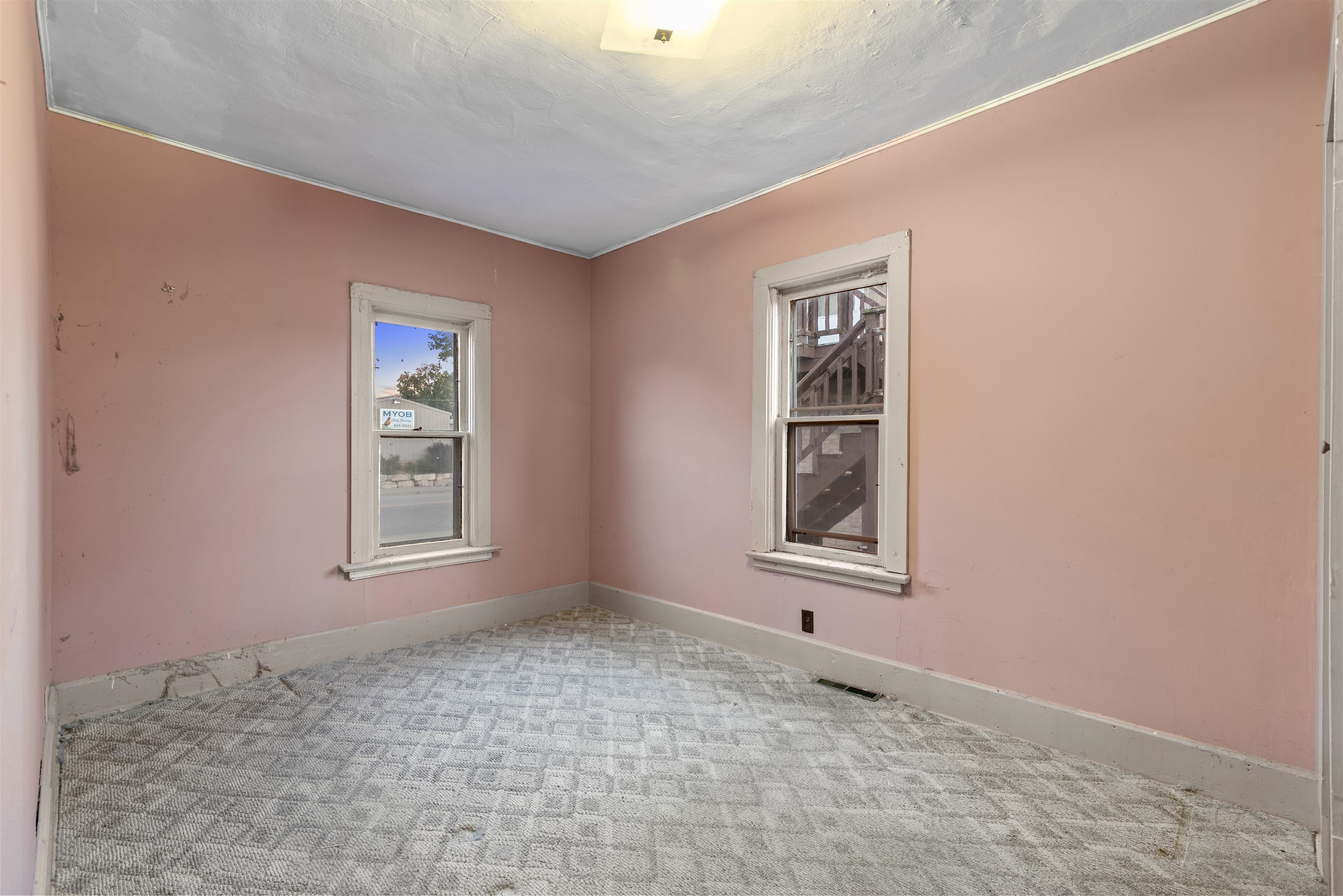 Stoddard, Wisconsin 54658, United States, 1 Bedroom Bedrooms, ,1 BathroomBathrooms,Residential,Active,217386