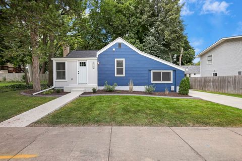 Photo of 6743 Depot Street, Windsor, WI 53598 (MLS # 2013548)