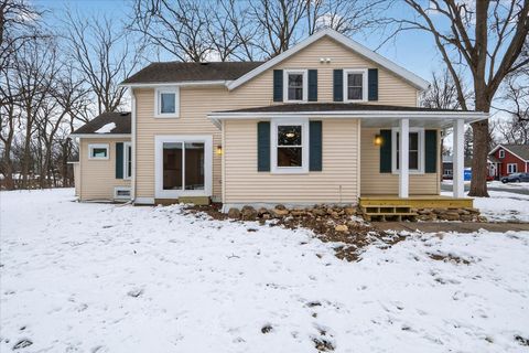 Photo of 23 N 4th Street, Evansville, WI 53536 (MLS # 2016247)