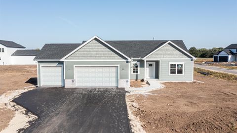 Photo of 1833 E Kyle Circle, Beloit, WI 53511 (MLS # 2007684)