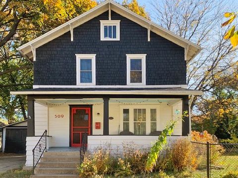 Photo of 509 S Prairie Street, Stoughton, WI 53589 (MLS # 2012203)