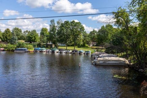 Photo of 78 Edgewater Court, Rhinelander, WI 54501 (MLS # 2022692)
