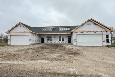 Photo of 2107-2109 W Conde Street, Janesville, WI 53546 (MLS # 2020571)