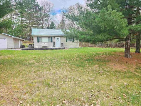 Photo of 2017 Cypress Drive, Arkdale, WI 54613 (MLS # 2022278)