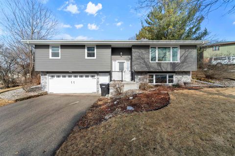 504 Johns Street, Mount Horeb, WI 53572 - #: 1994247