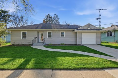 Photo of 803 E 4th Avenue, Brodhead, WI 53520 (MLS # 2023318)