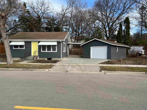 Photo of 1417 Beld Street, Madison, WI 53715 (MLS # 2012938)