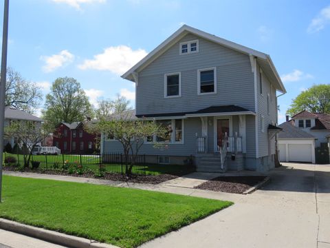 Photo of 309 Oneida Street, Beaver Dam, WI 53916 (MLS # 2021745)