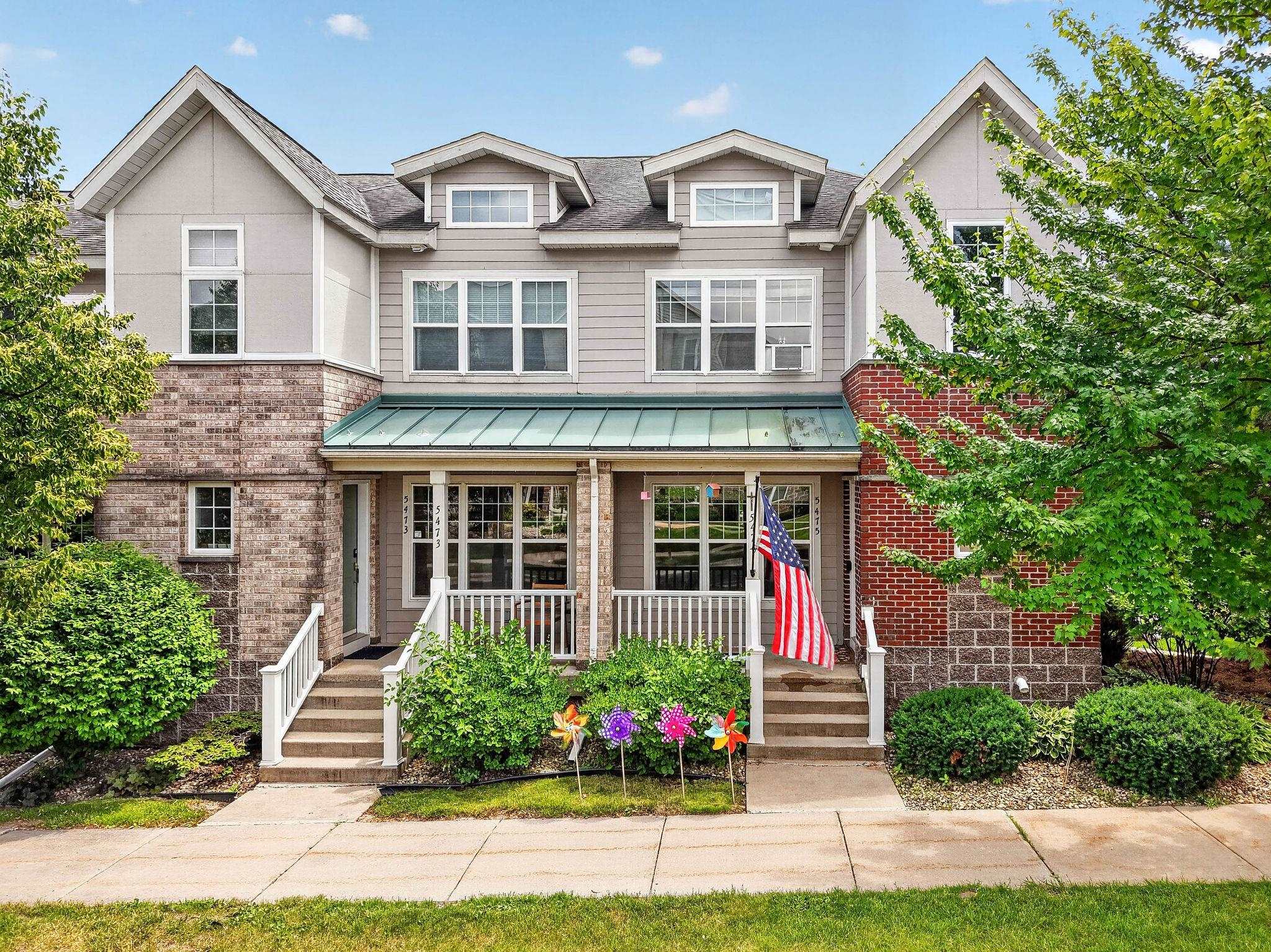 5475 Caddis Bend