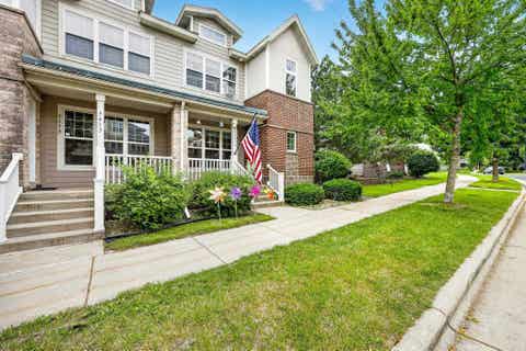 Photo of 5475 Caddis Bend, Fitchburg, WI 53711 (MLS # 2027102)