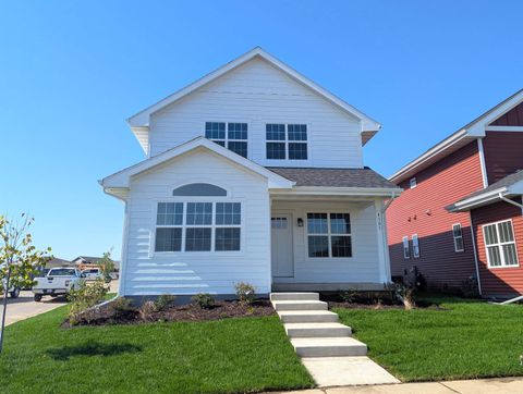 Photo of 4303 Goldeneye Gateway Drive, Middleton, WI 53562 (MLS # 1997114)