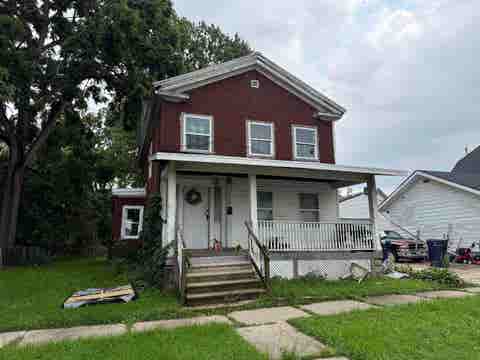 Photo of 109 W Holmes Street, Janesville, WI 53545 (MLS # 2031052)