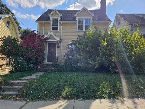 Photo of 2725 Kendall Avenue, Madison, WI 53705 (MLS # 2010568)