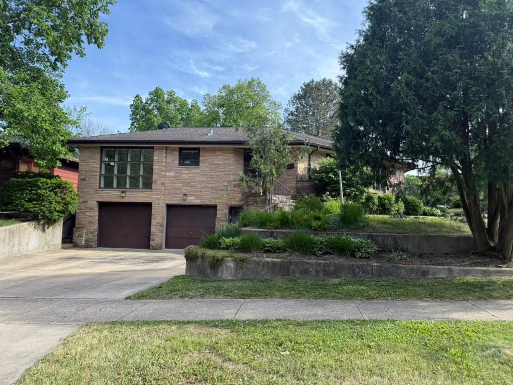 4037 Tokay Boulevard - Photo 2