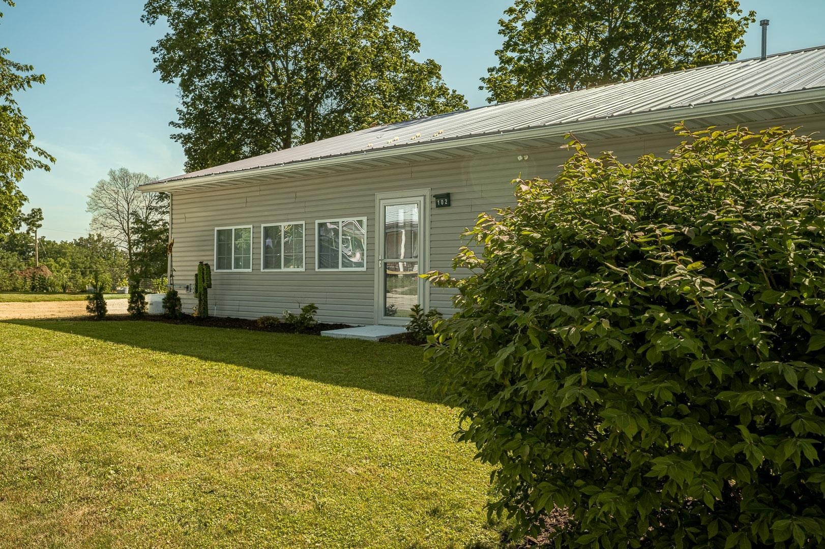 102 Union Street - Photo 2