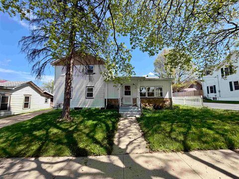 Photo of 720 17th Avenue, Monroe, WI 53566 (MLS # 2021880)