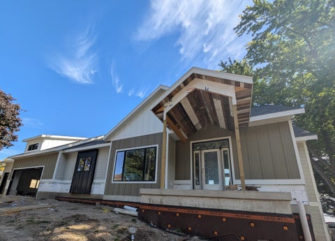 Photo of 2894 Waubesa Avenue, Madison, WI 53711 (MLS # 2030075)