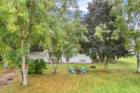 Tiny photo for W3141 Bay Road, Green Lake, WI 54941 (MLS # 2009157)