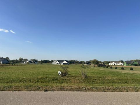 Photo of L95 Fieldwood Drive, Janesville, WI 53545 (MLS # 2020314)