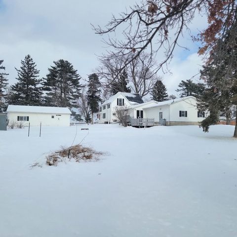 Photo of 1557 Old Lancaster Road, Platteville, WI 53818 (MLS # 2015311)