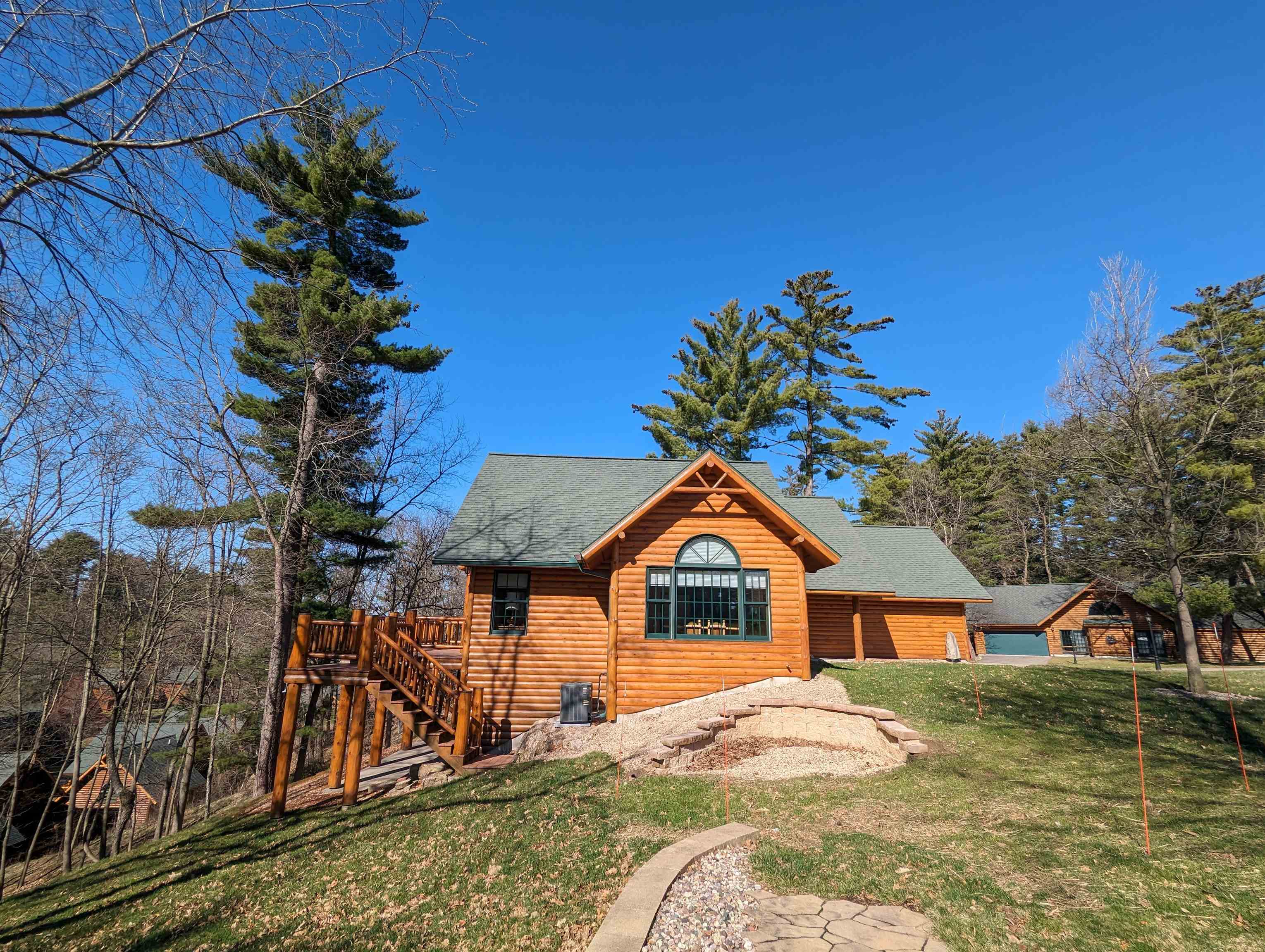 Wisconsin Dells, Wisconsin 53965, United States, 4 Bedrooms Bedrooms, ,3 BathroomsBathrooms,Residential,Pending,58624